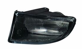 SİS FARI SAĞ 97-00 TOYOTA AVENSIS DEPO 8121105040