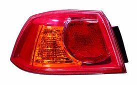 STOP LAMBASI SAĞ 08-10 MITSUBISHI LANCER DEPO 8330A372