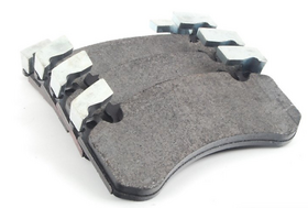 FREN BALATASI ÖN AUDI A6 10- VALEO 4G0698151F