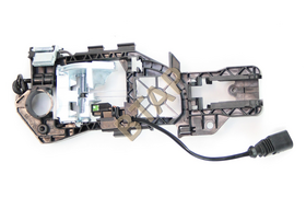 KAPI KOLU BRAKETİ İÇ L 06-15 VW PASSAT B6 BTAP 3C0837885H