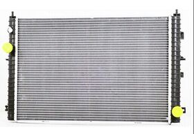 SU RADYATÖRÜ 4.0 98-04 LAND ROVER BSG PCC000650
