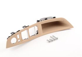 KAPI KOL TUTAMAĞI CAM DÜĞME ÇERÇEVESİ SOL BEJ 2010-2017 BMW F10 BSG 51417225875