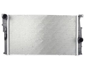 SU RADYATÖRÜ 11-14 BMW F20 VALEO 17117600511