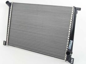 SU RADYATÖRÜ 06-16 MINI R55 BEHR 17117535099