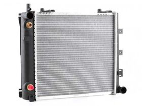 SU RADYATÖRÜ 85-90 MERCEDES W124 BEHR A2015002903