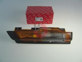 KAPI SİNYALİ (R) (SARI-BEYAZ) MITSUBISHI CANTER FE659 TAYVAN MC139776CB