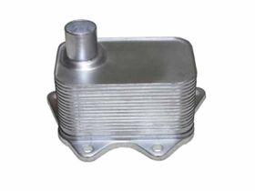 YAĞ SOĞUTUCUSU 08- AUDI A4 BSG 06J117021D