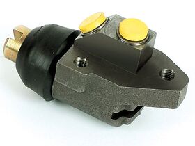 FREN SİLİNDİRİ ÖN SOL 82- FORD TRANSIT BSG 72VB2062DB