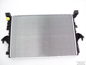 SU RADYATÖRÜ 10- VW TRANSPORTER T5 KALE 7E0121253F