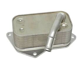 YAĞ RADYATÖRÜ 05-17. BMW E81 KALE 11427525333