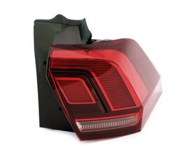 STOP LAMBASI DIŞ SAĞ 16- VW TIGUAN DEPO 5NA945096B