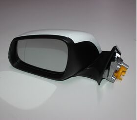 AYNA KOMPLE ELEK. KAT. SOL BMW F30 NATUREL 51167345691