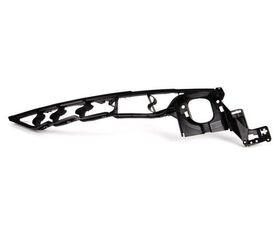 ÇAMURLUK BRAKETİ İÇ SAĞ BMW X5 E70 BTAP 51657157990
