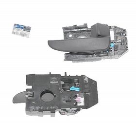 KAPI İÇ AÇMA KOLU ÖN SAĞ GRİ 01-07 HYUNDAI ELANTRA BSG 826202D000CA