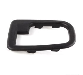 KAPI KOLU ÇERÇEVESİ ÖN SOL İÇ BMW E36 BTAP 51228219023