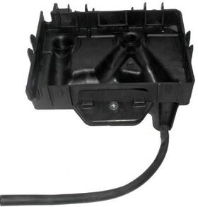 AKÜ ALT BRAKETİ 02-09 VW POLO4 BTAP 6Q0915331D