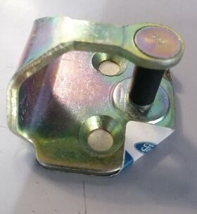 BAGAJ KİLİT KARŞILIĞI 93- FORD TRANSIT BSG 86VBV432A06AD