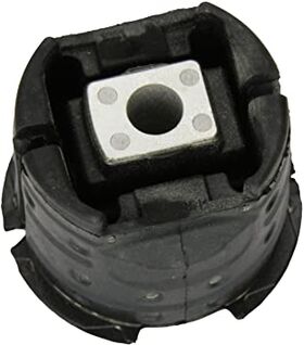 TRAVERS TAKOZU ARKA BMW E90 BTAP 33316758260