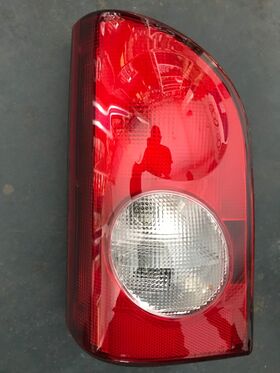 STOP LAMBASI SOL 93-07 HYUNDAI H100 BSG 9240143810